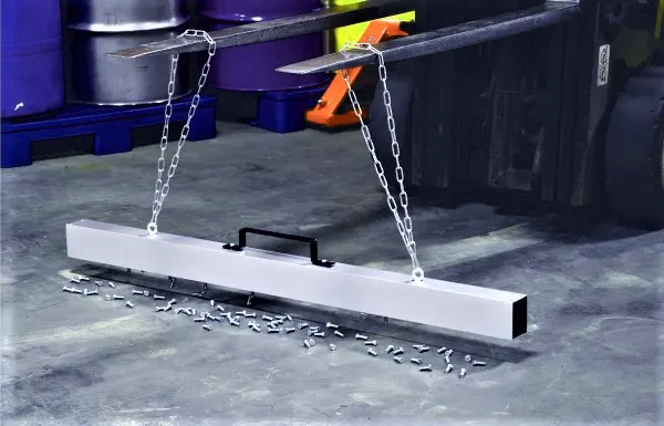 Heavy-Duty Hanging Magnetic Sweepers