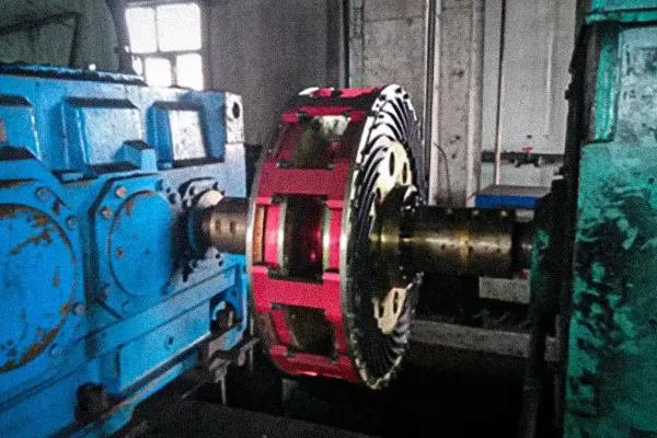 HNYM-Coal-mine-conveyor-belt-magnetic-coupling